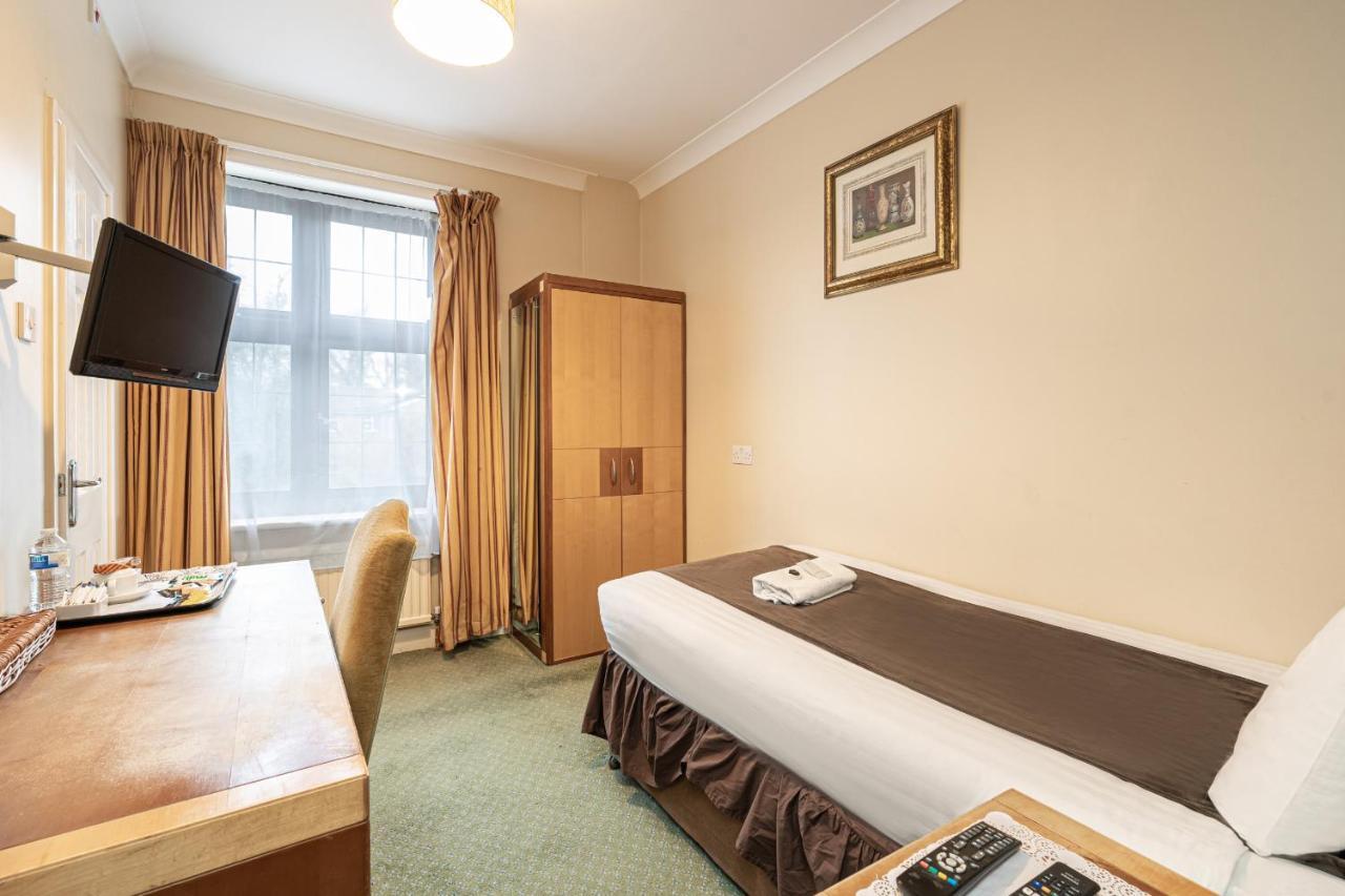 Barrington Lodge Crawley Kültér fotó