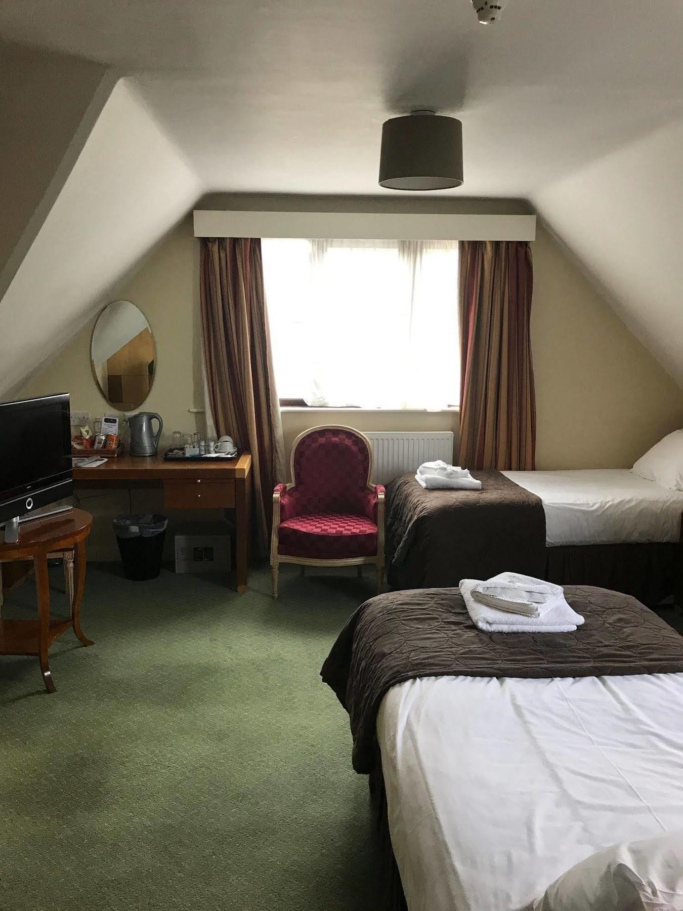 Barrington Lodge Crawley Kültér fotó